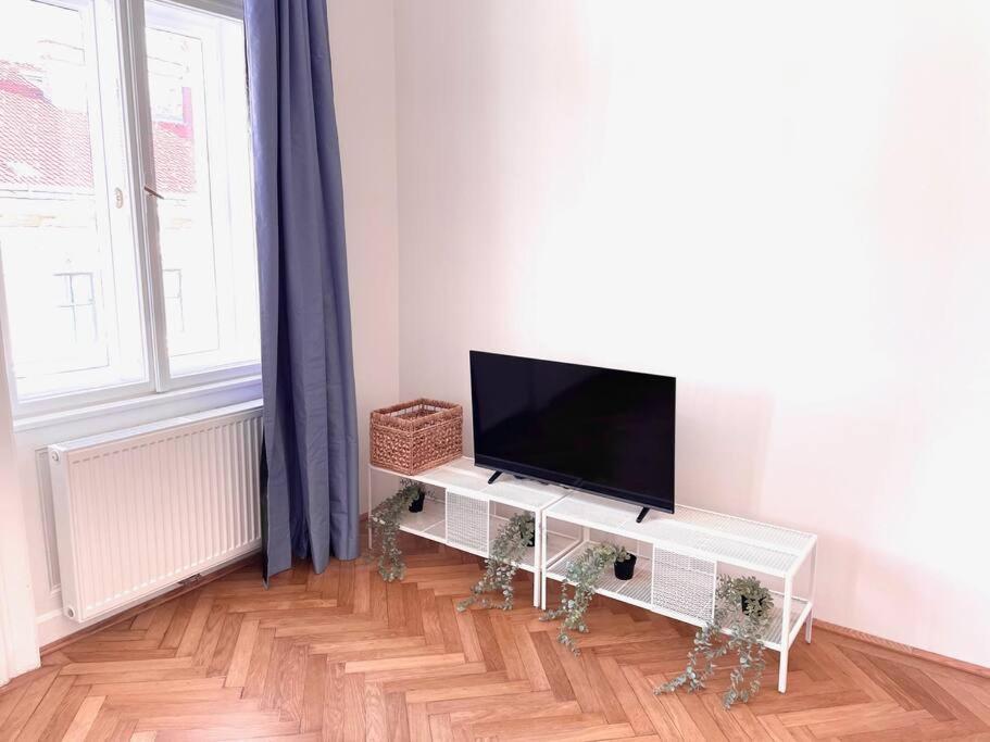 Brand New Spacious & Stylish Aptmt In City-Centre Vienna Exterior photo